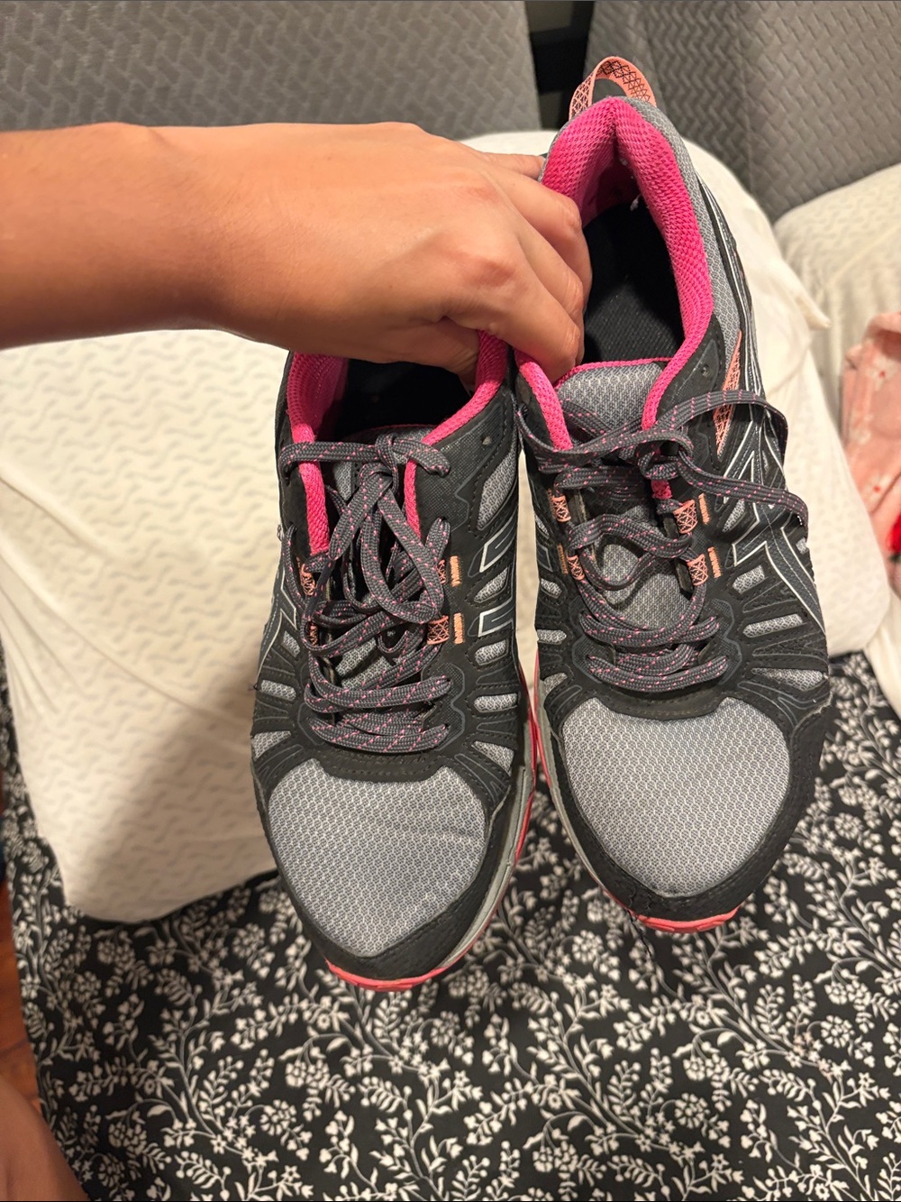 Basic Editions Gray and Pink Women's Athletic Sneakers